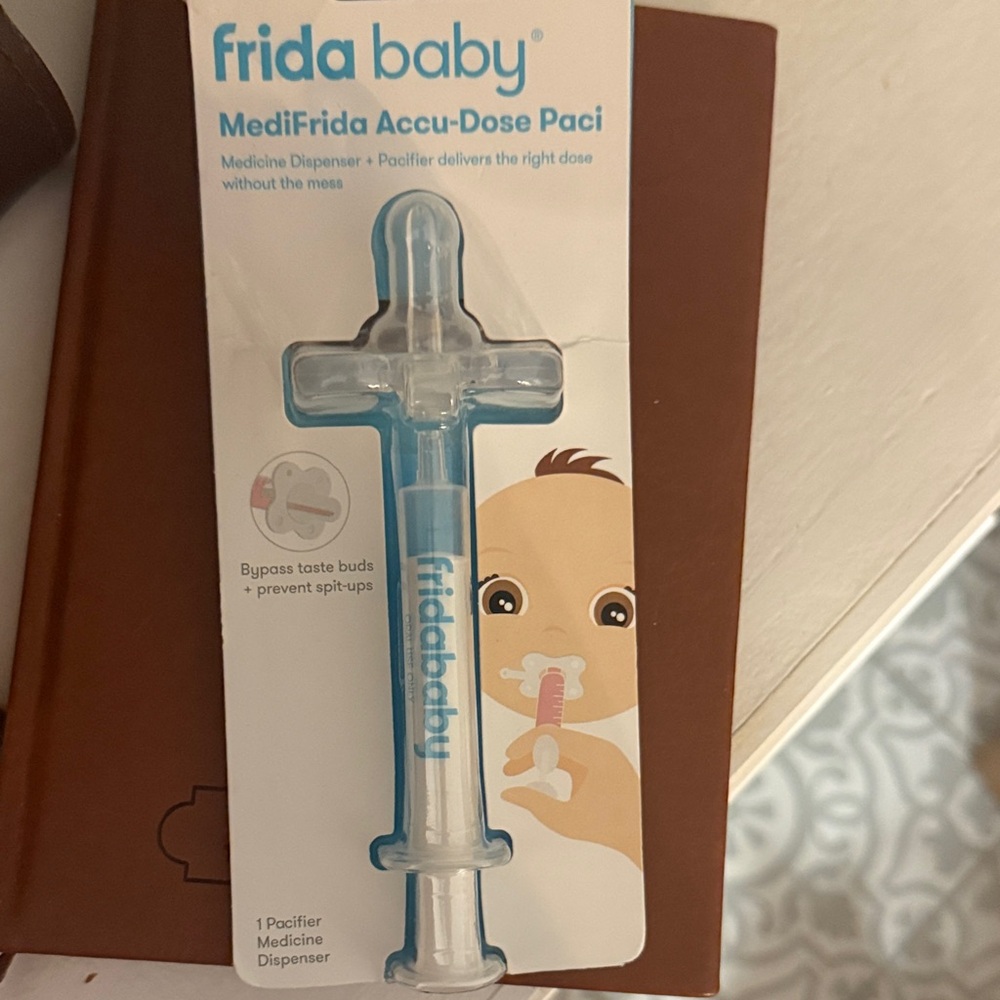 MediFrida Accu-Dose Paci Medicine Dispenser - Blue